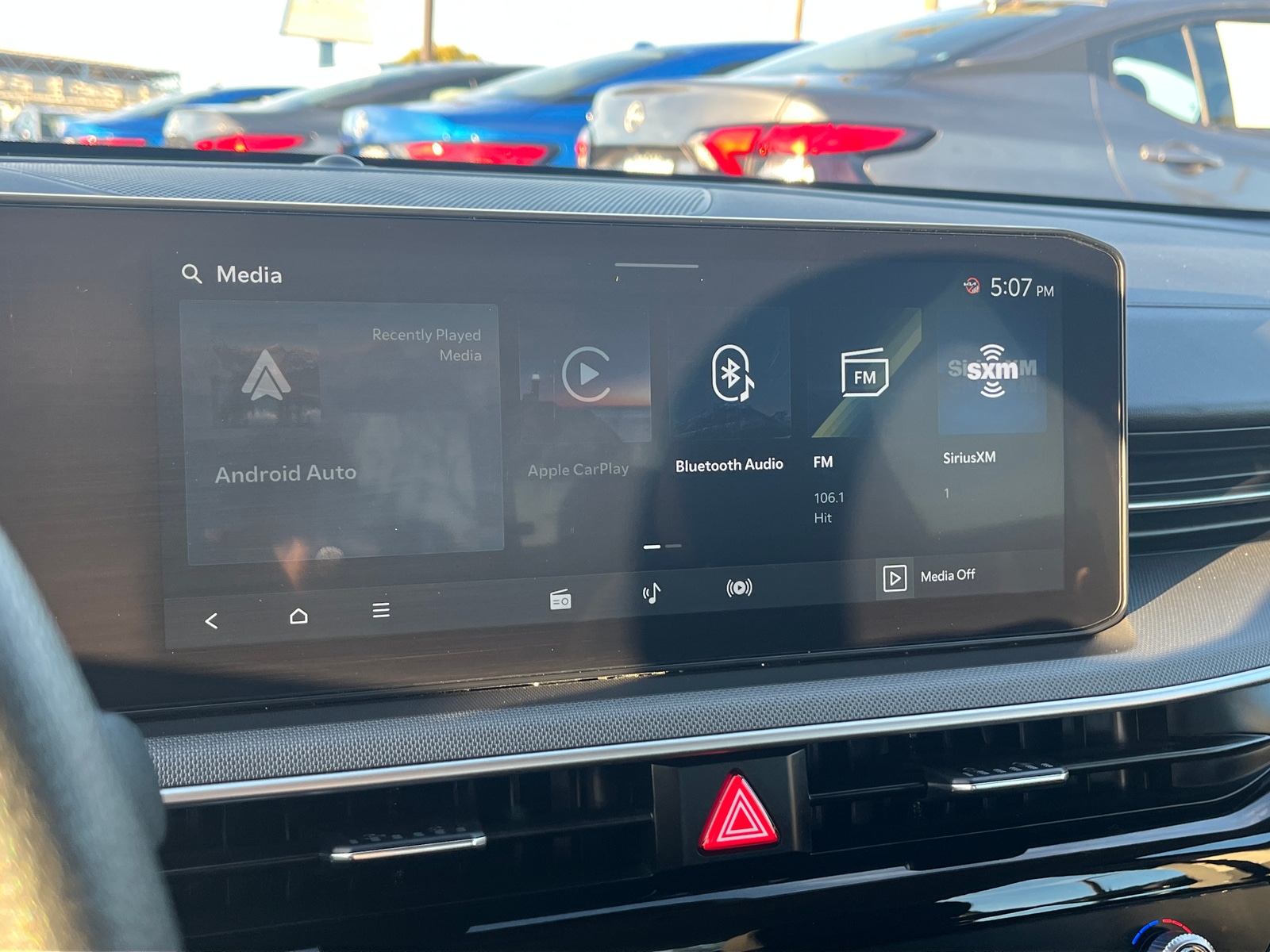 Thumbnail: 2025 Kia K5 - 4