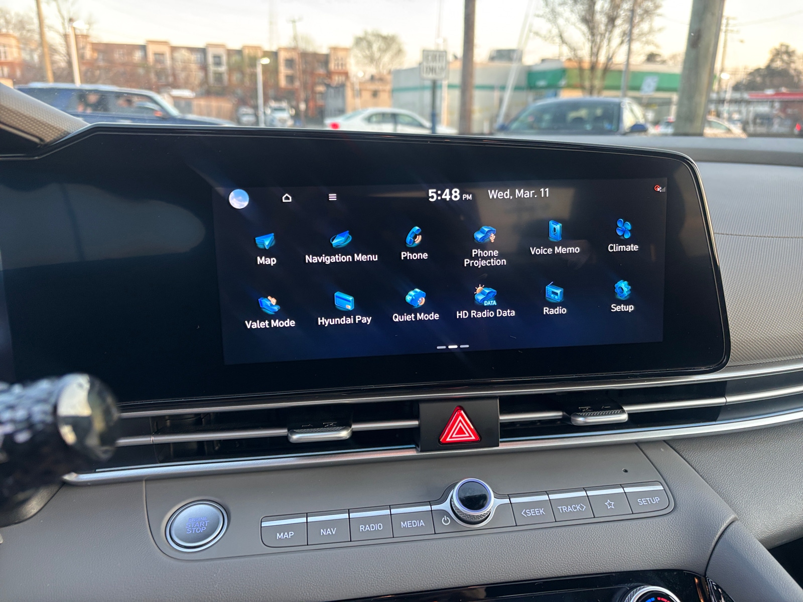 Thumbnail: 2025 Hyundai Elantra - 4