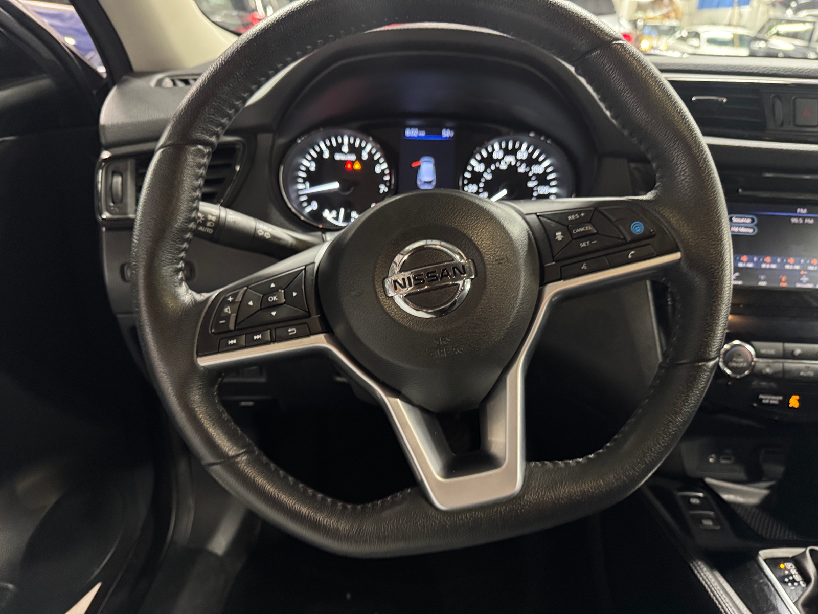 Thumbnail: 2020 Nissan Rogue - 4