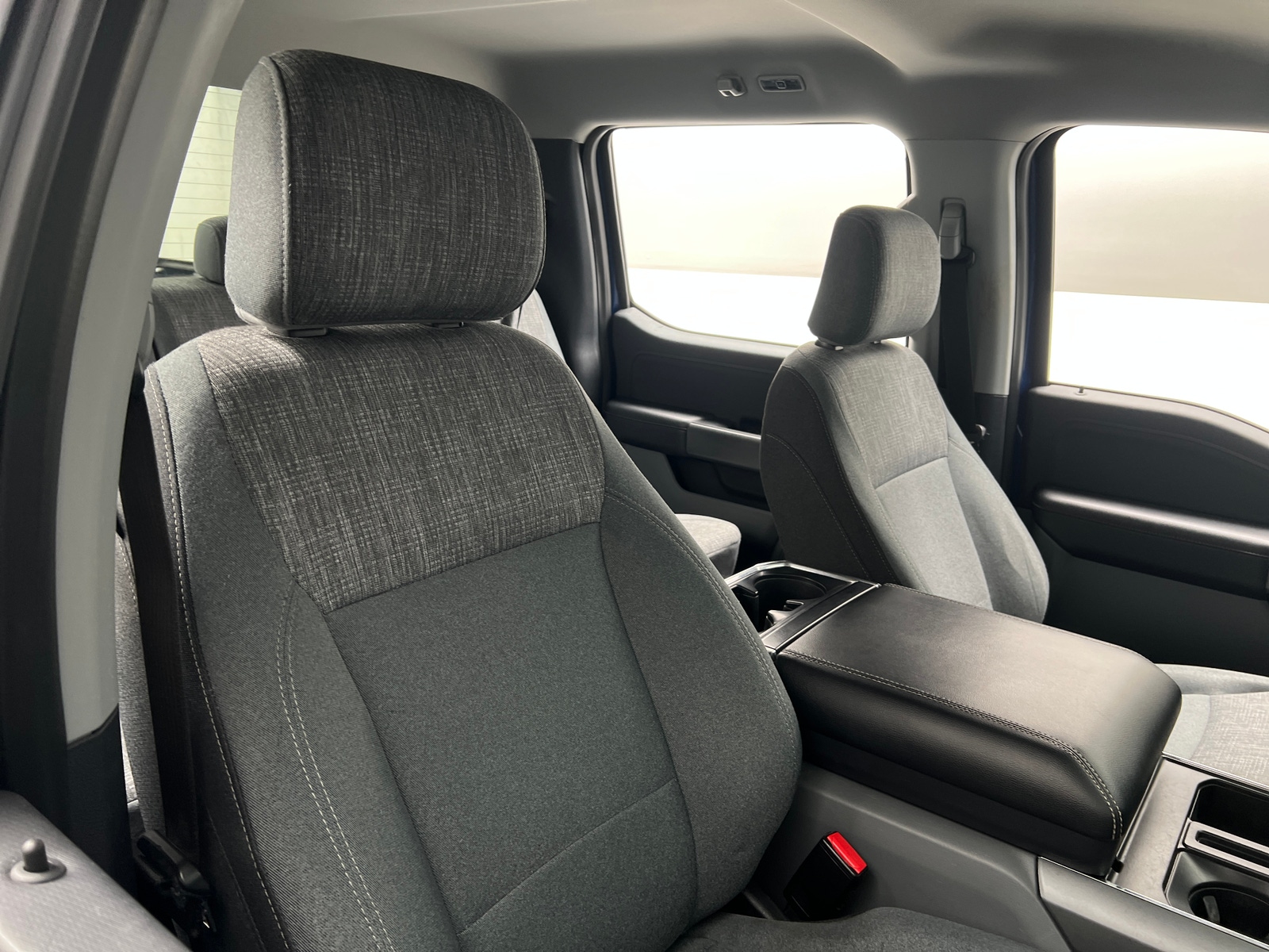 Thumbnail: 2022 Ford Econoline - 2