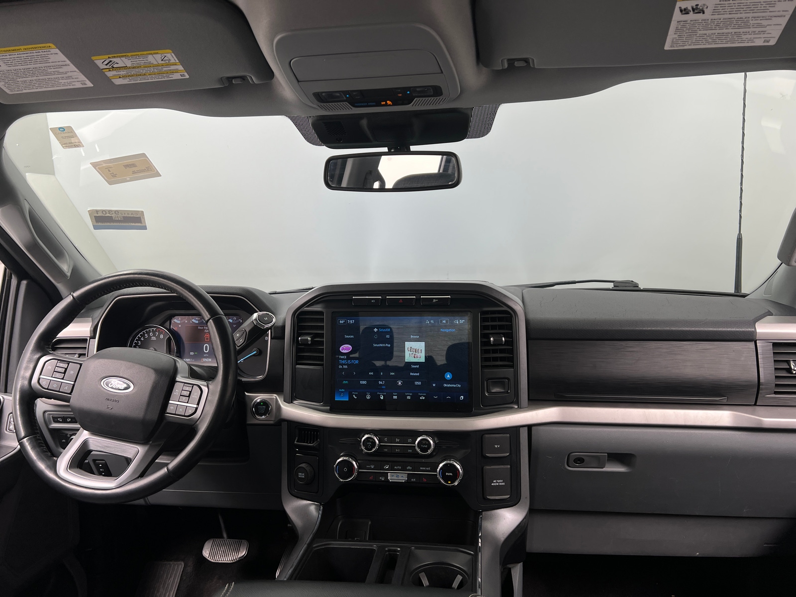 Thumbnail: 2022 Ford Econoline - 3