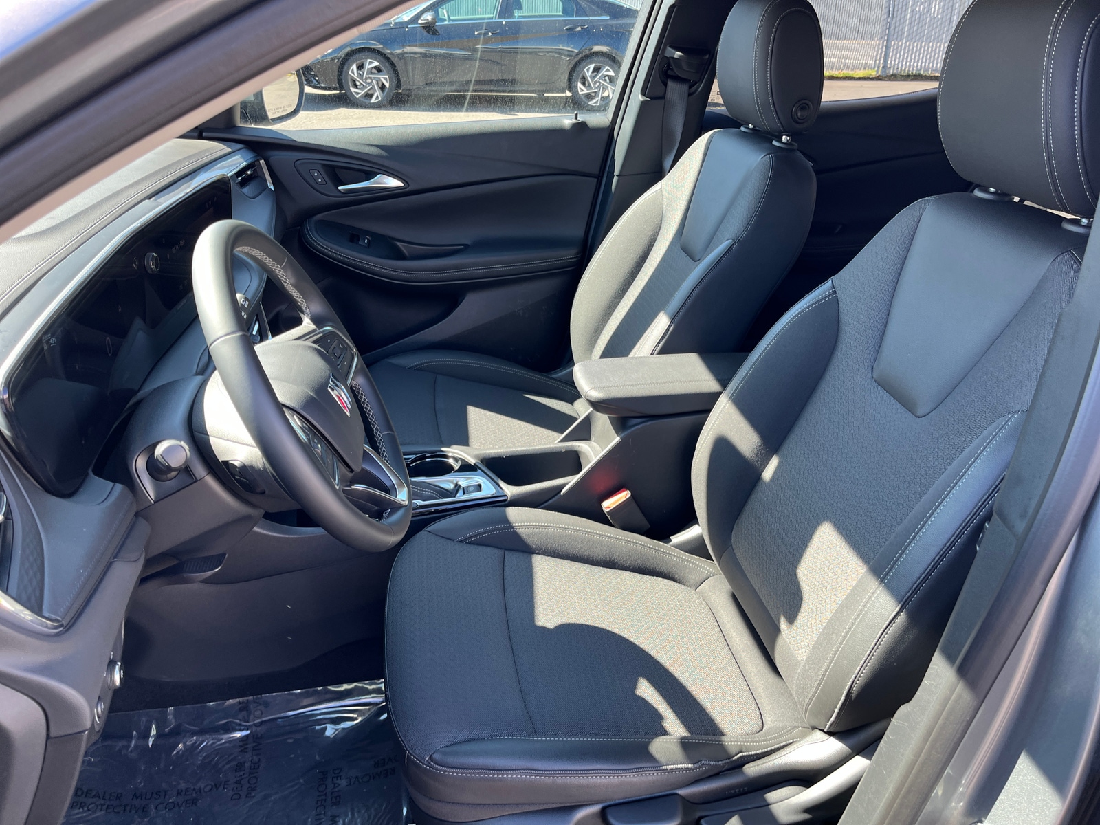 Thumbnail: 2025 Buick Encore GX - 2