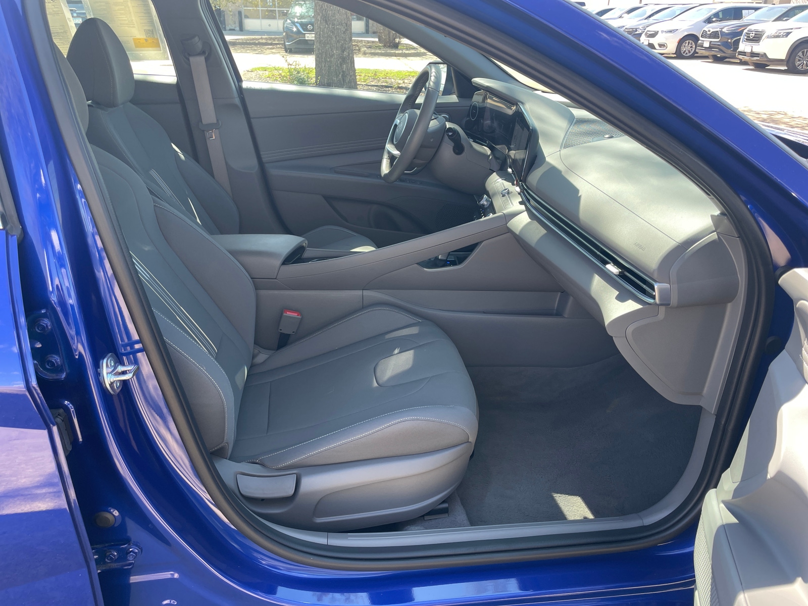 Thumbnail: 2025 Hyundai Elantra - 2