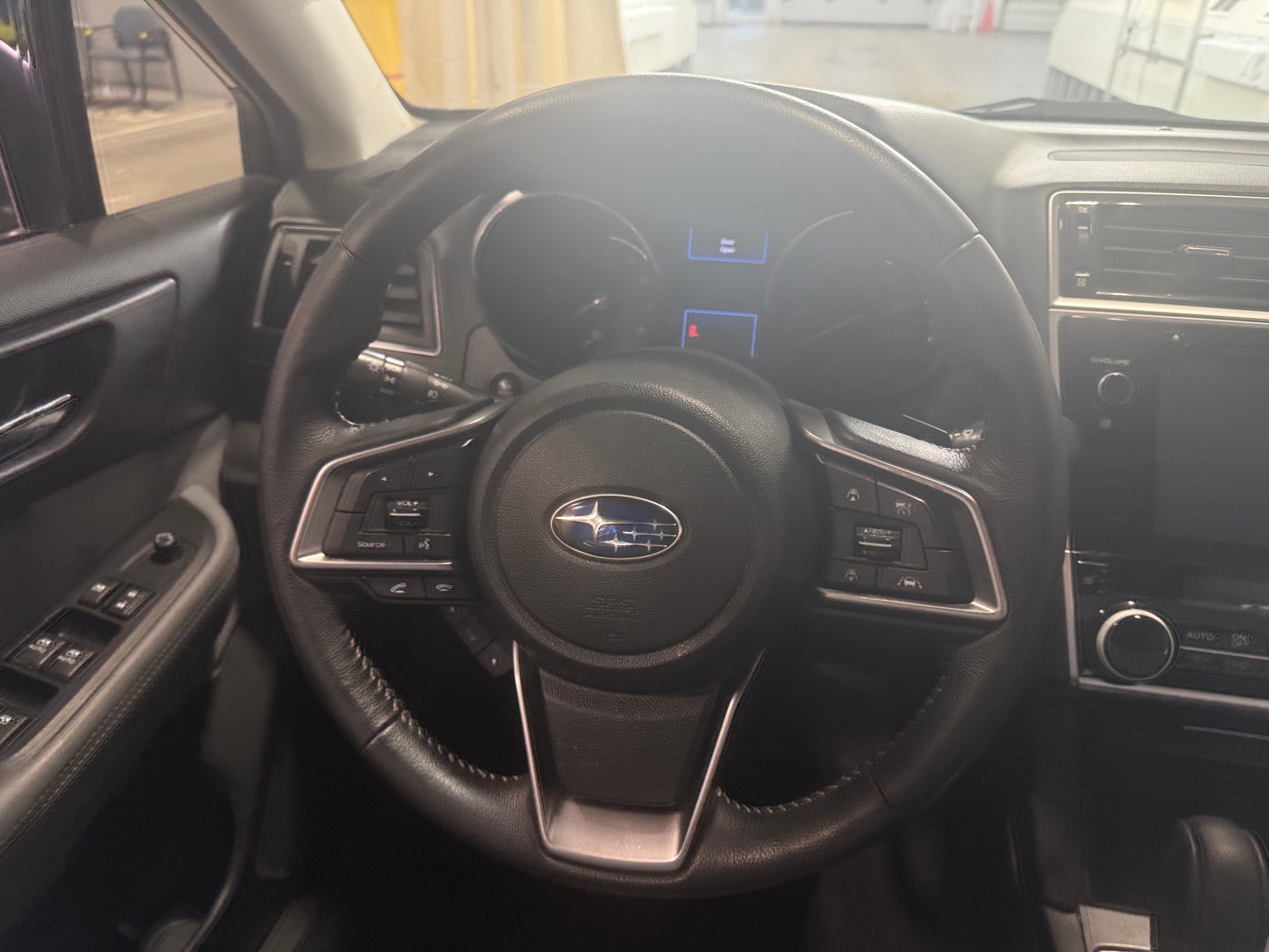 Thumbnail: 2018 Subaru Outback - 5