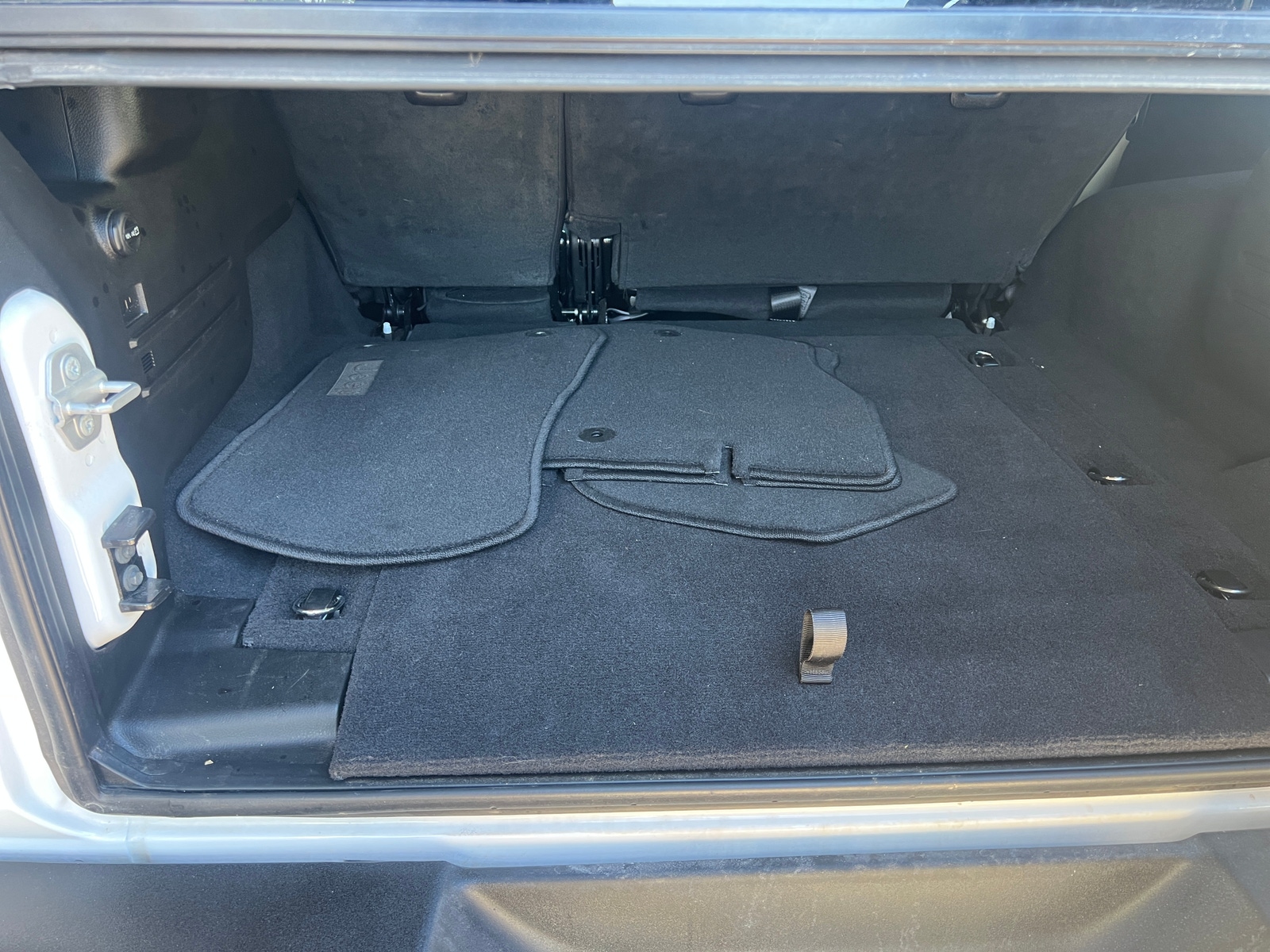 Thumbnail: 2025 Jeep Wrangler - 6