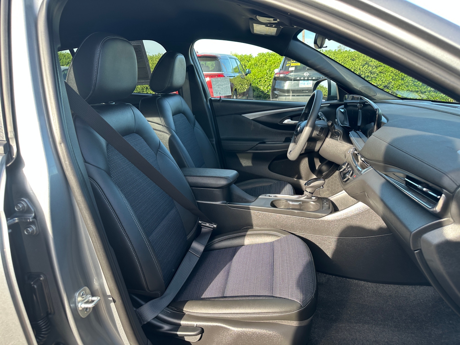 Thumbnail: 2025 Buick Envista - 2