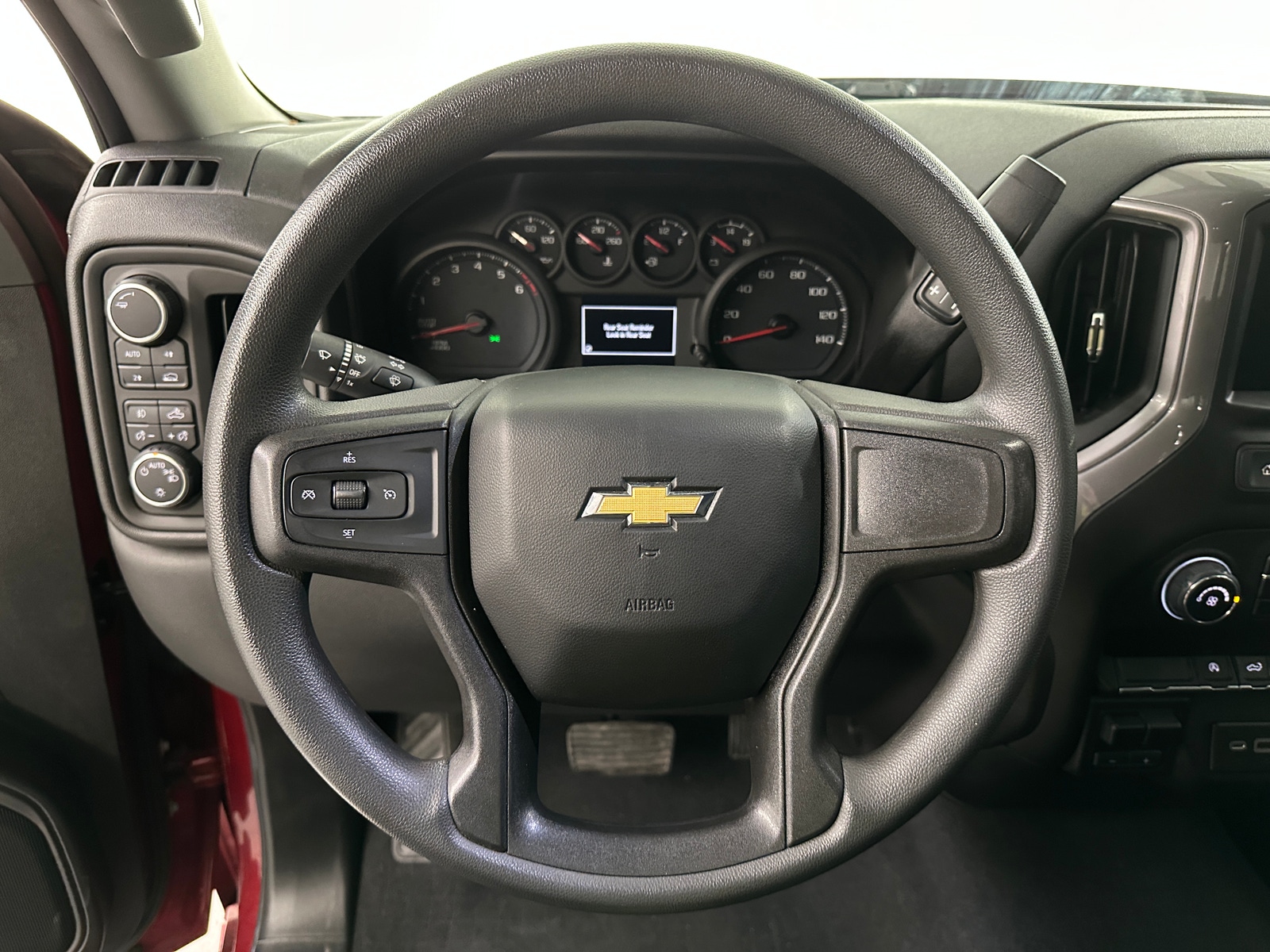 Thumbnail: 2021 Chevrolet Silverado 1500 - 5