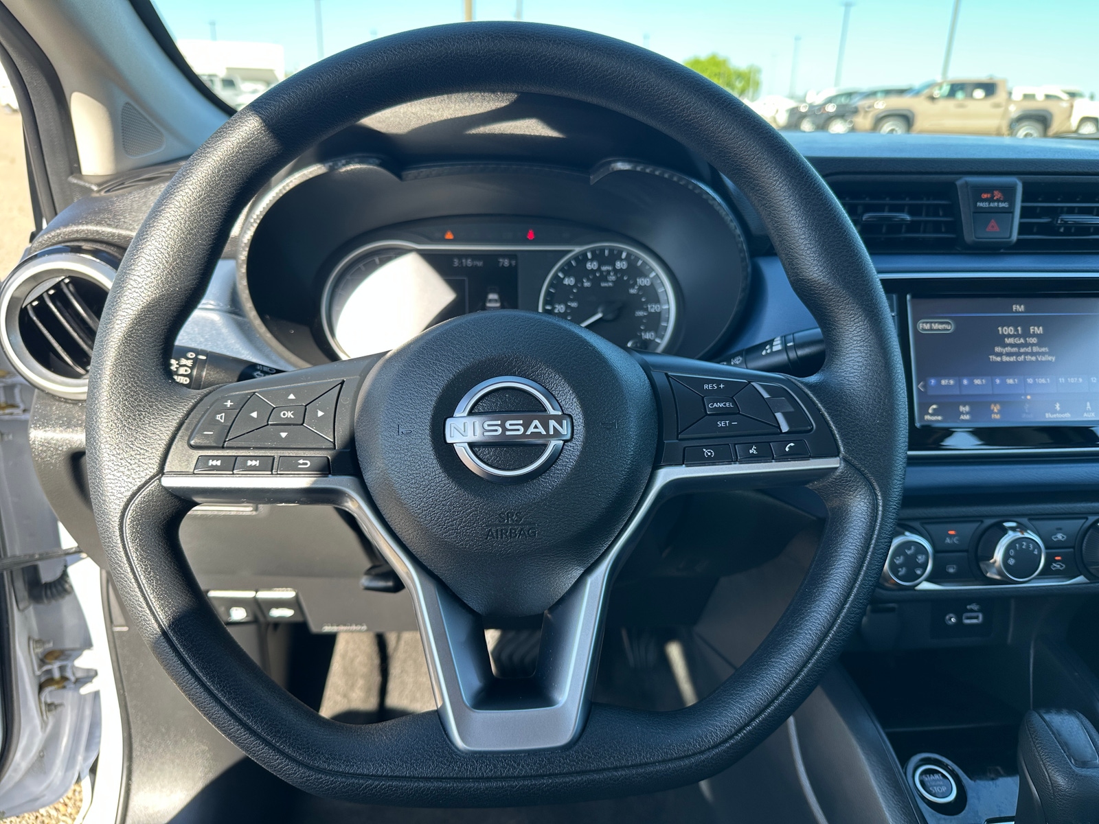 Thumbnail: 2025 Nissan Versa - 5