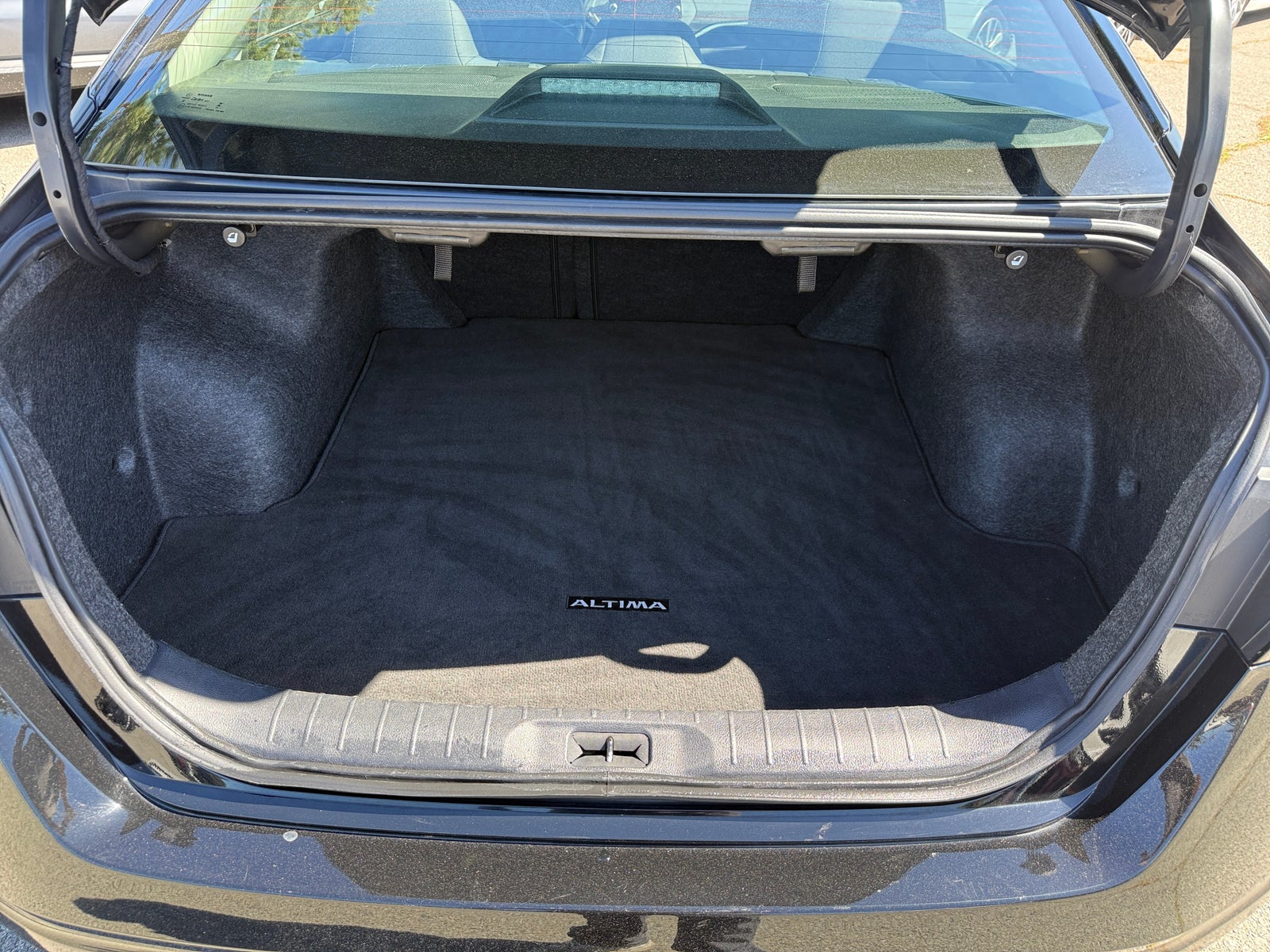 Thumbnail: 2025 Nissan Altima - 6