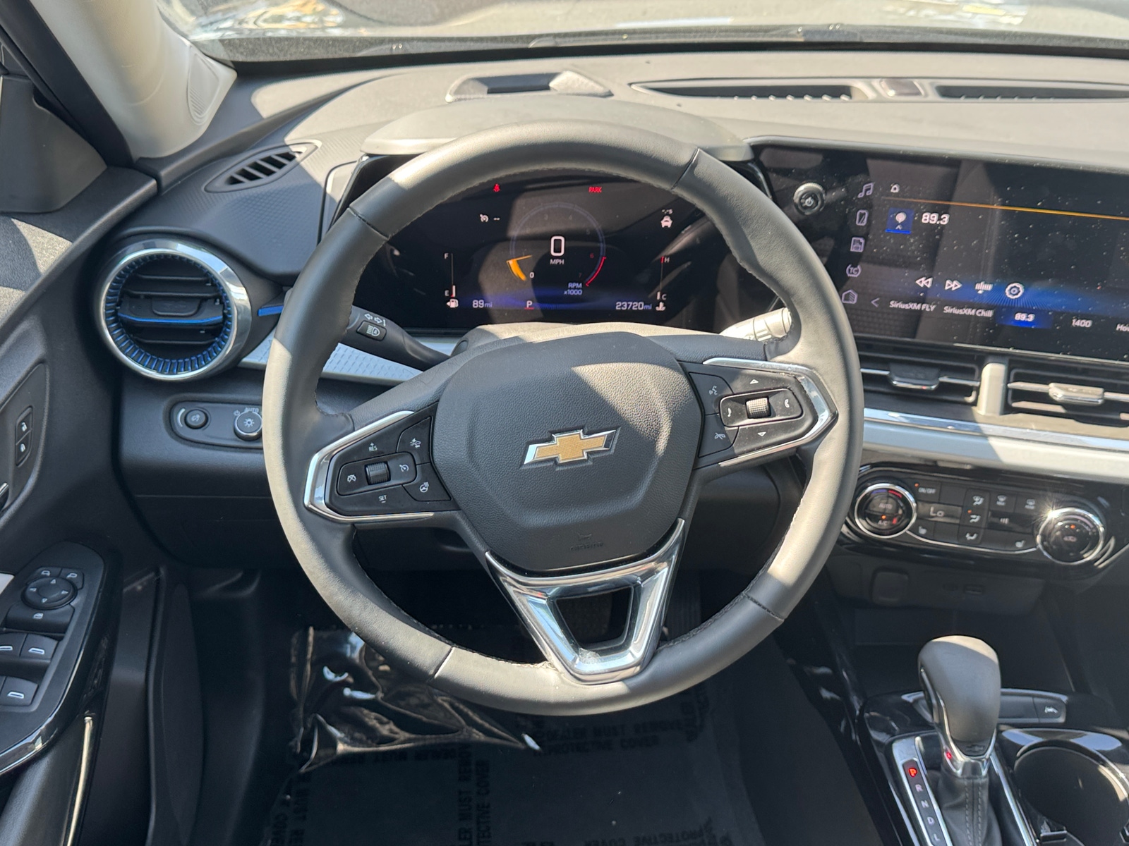 Thumbnail: 2025 Chevrolet Trax - 5