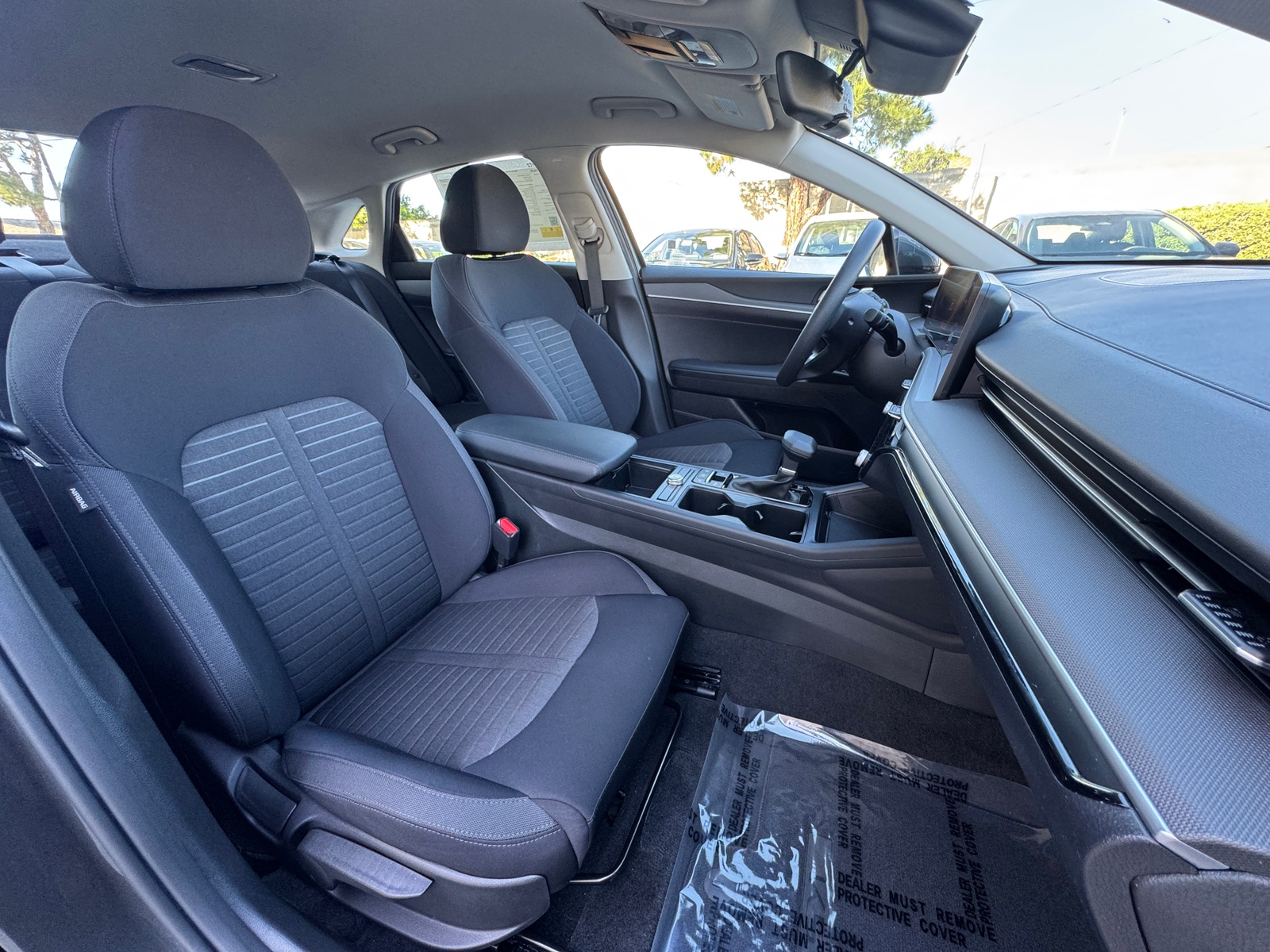 Thumbnail: 2025 Kia K5 - 2