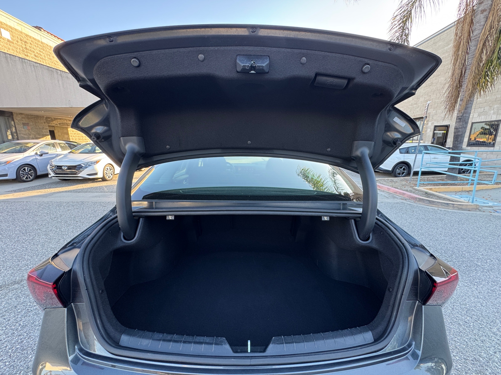 Thumbnail: 2025 Kia K5 - 6