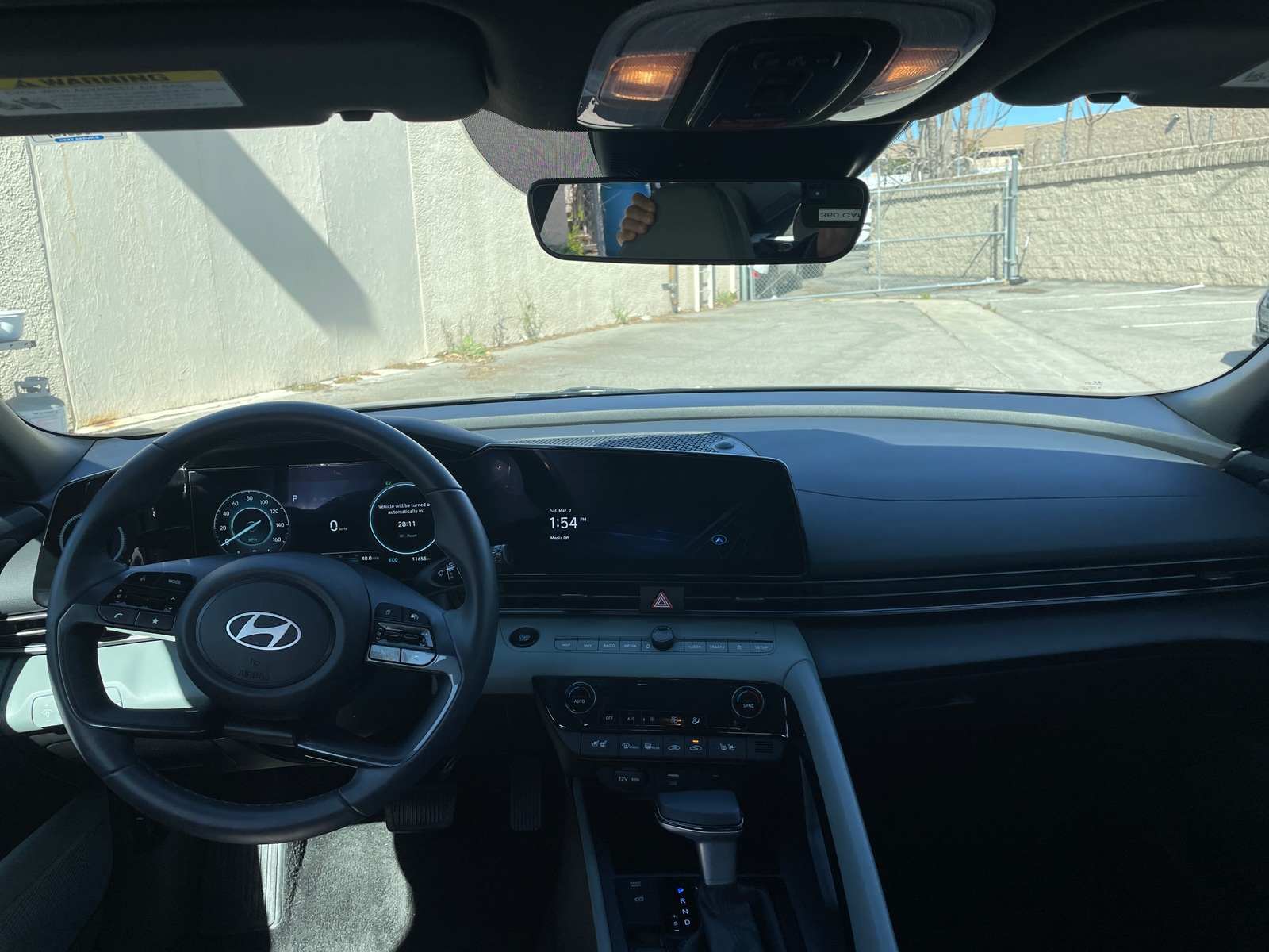 Thumbnail: 2025 Hyundai Elantra - 3