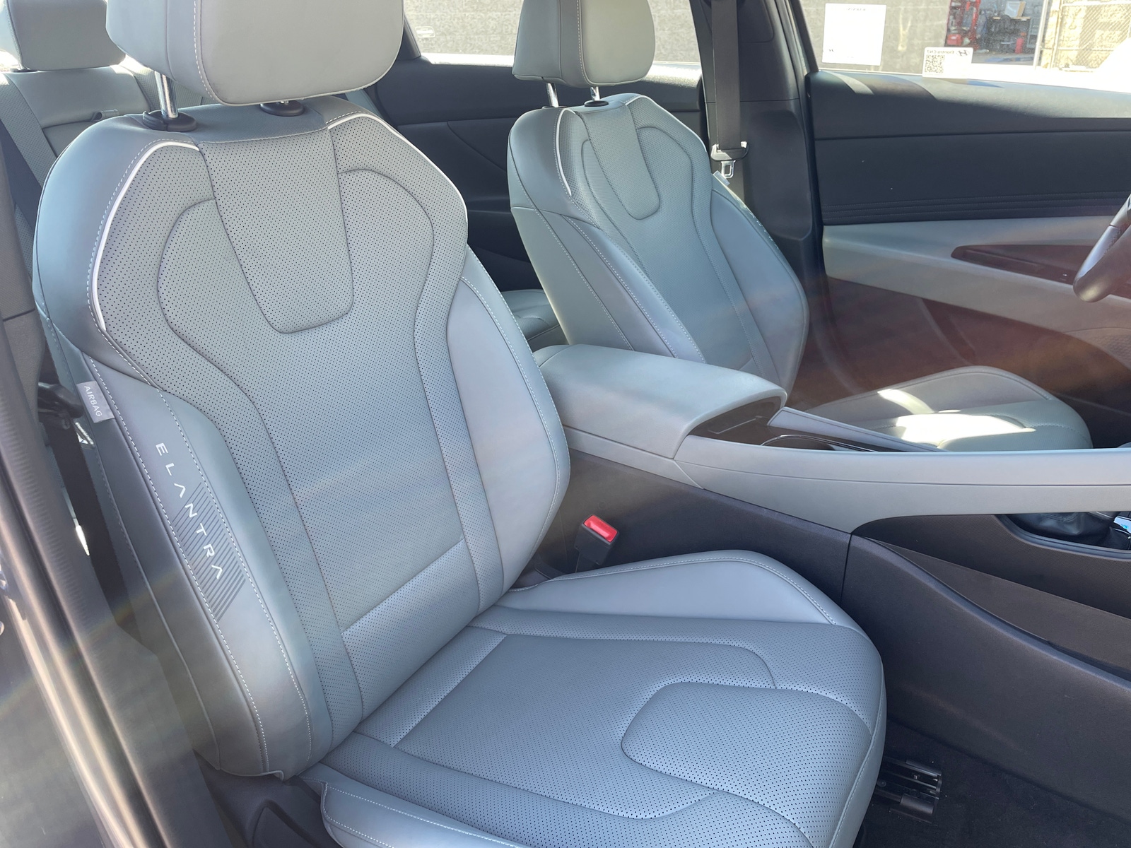 Thumbnail: 2025 Hyundai Elantra - 2