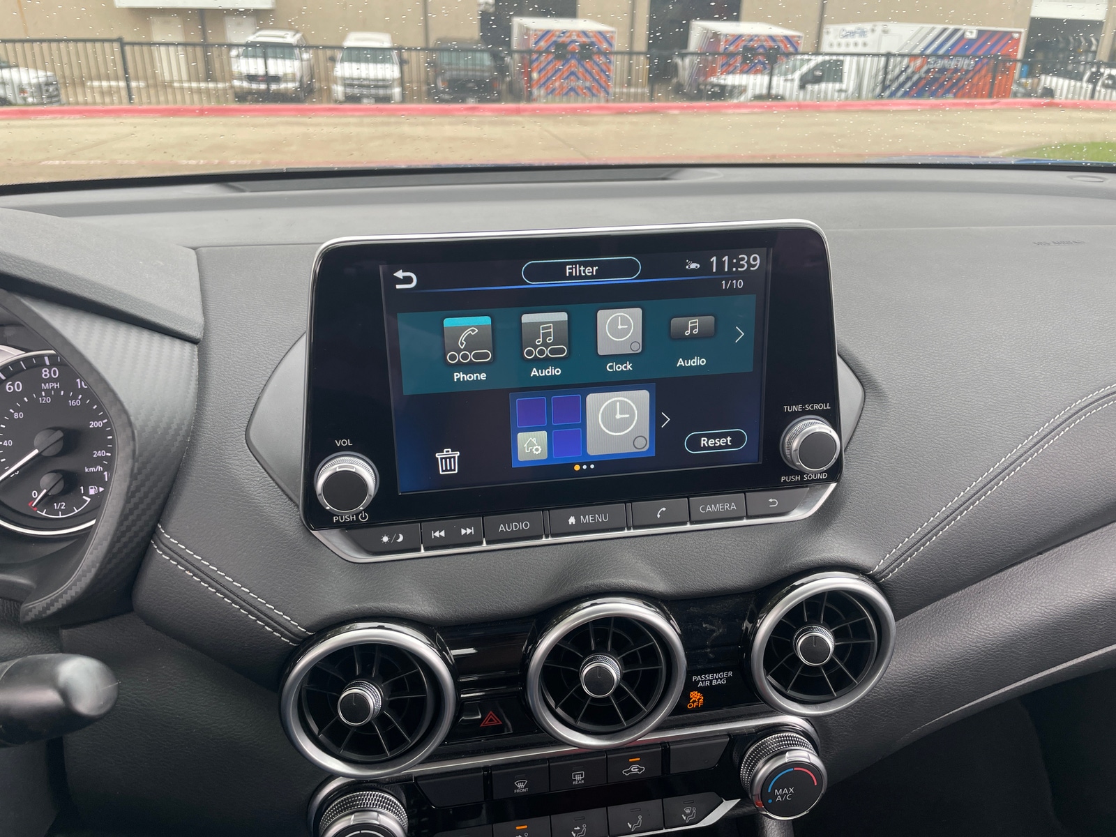 Thumbnail: 2025 Nissan Sentra - 4