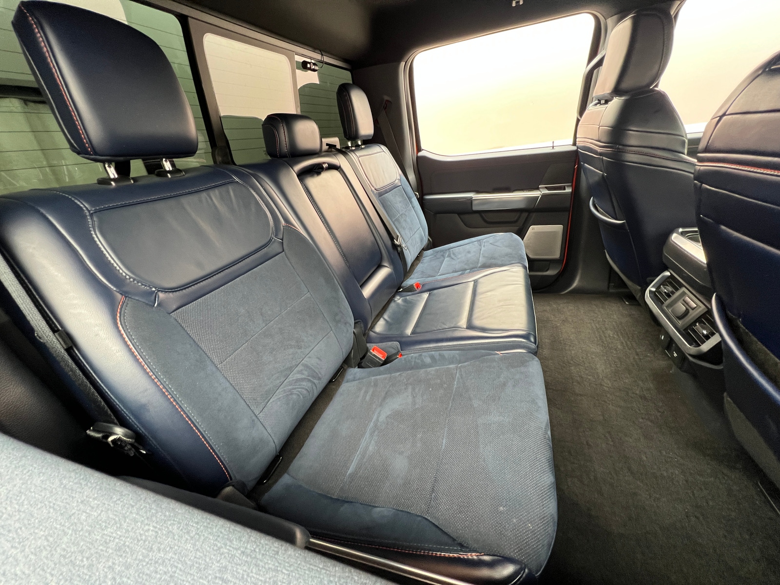 Thumbnail: 2021 Ford Econoline - 5