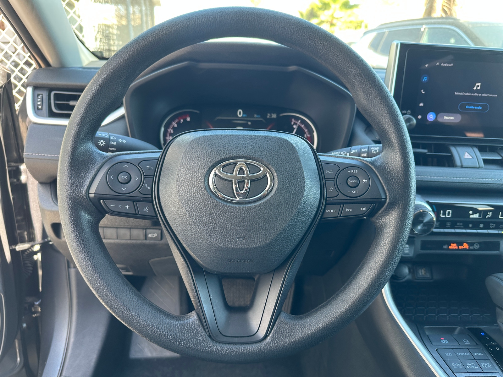 Thumbnail: 2025 Toyota RAV4 - 5