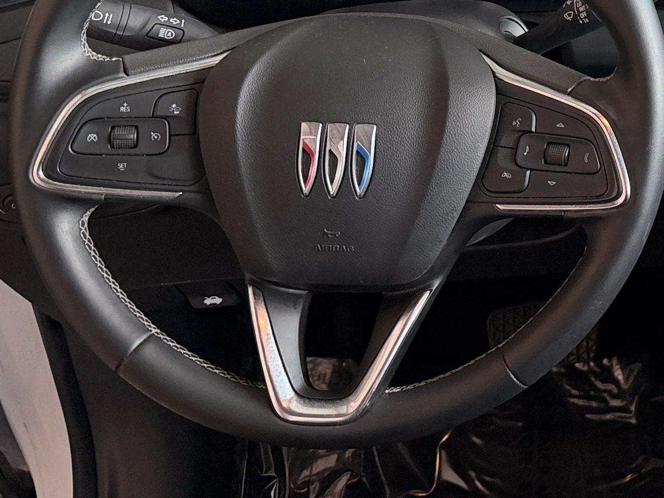 Thumbnail: 2025 Buick Encore GX - 5