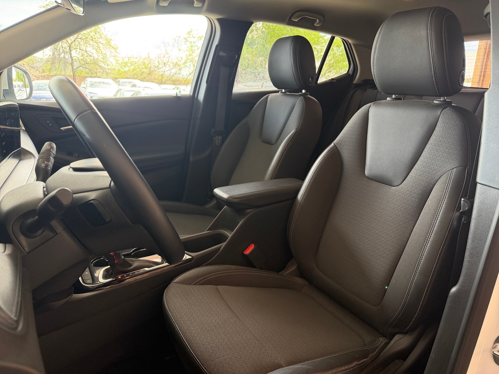 Thumbnail: 2025 Buick Encore GX - 2