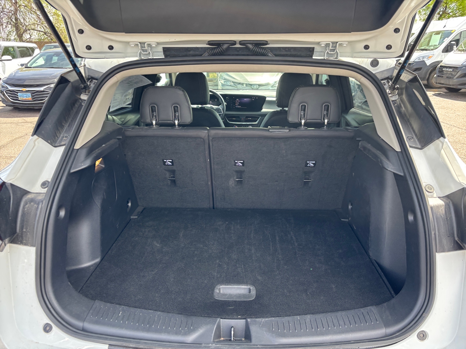 Thumbnail: 2025 Buick Encore GX - 6