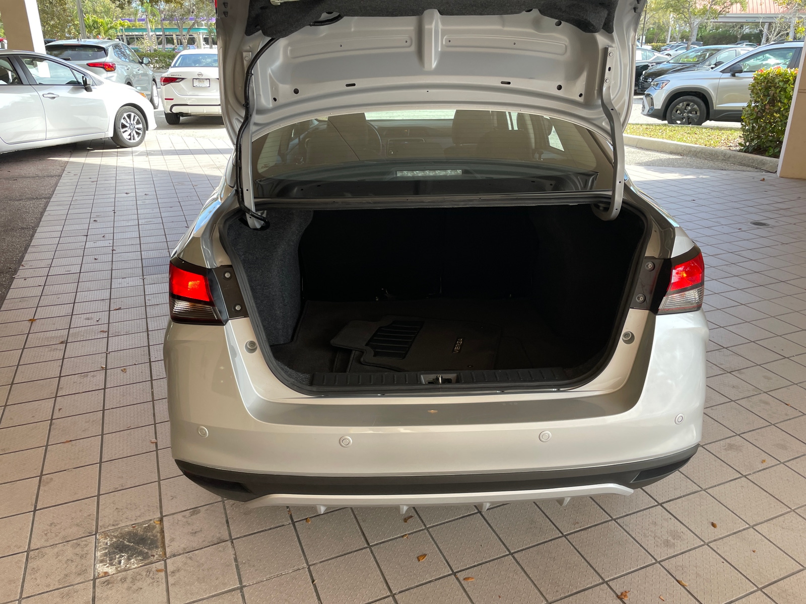 Thumbnail: 2025 Nissan Versa - 5