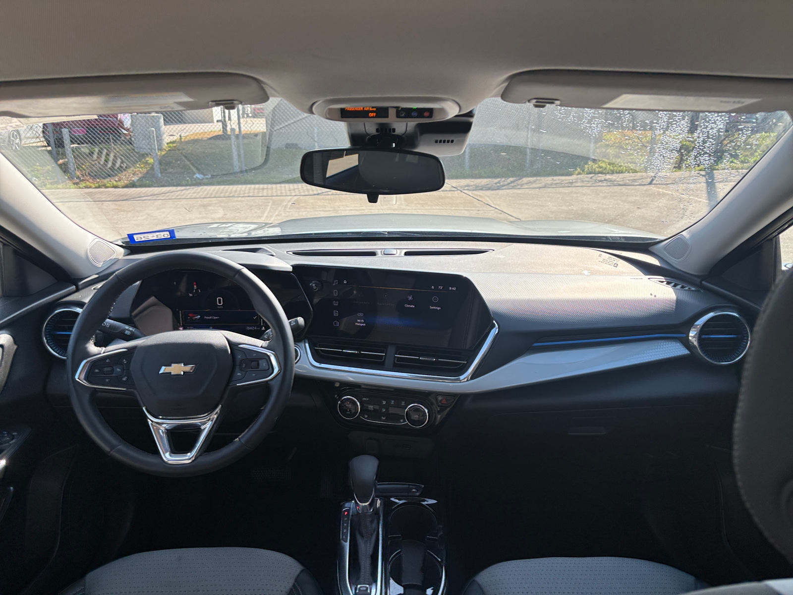 Thumbnail: 2025 Chevrolet Trax - 3