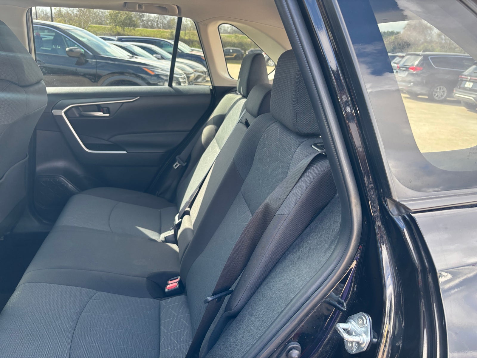 Thumbnail: 2025 Toyota RAV4 - 6