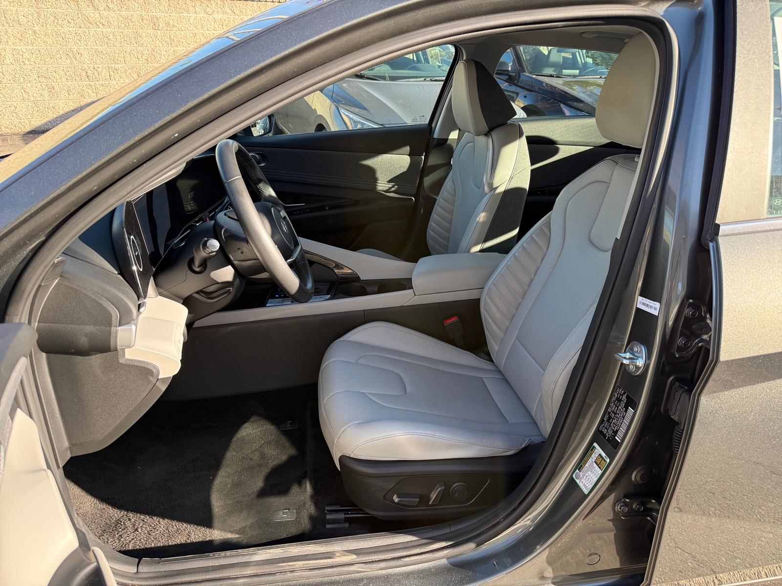 Thumbnail: 2025 Hyundai Elantra - 2