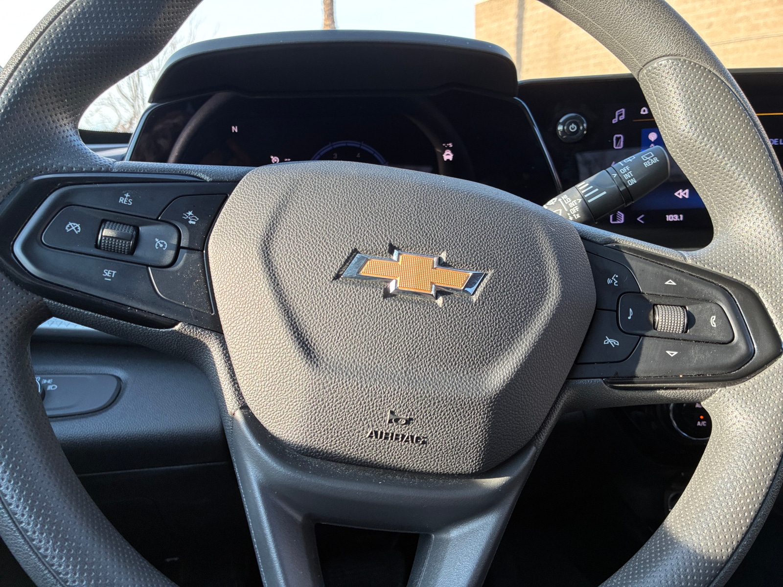 Thumbnail: 2025 Chevrolet Trax - 5