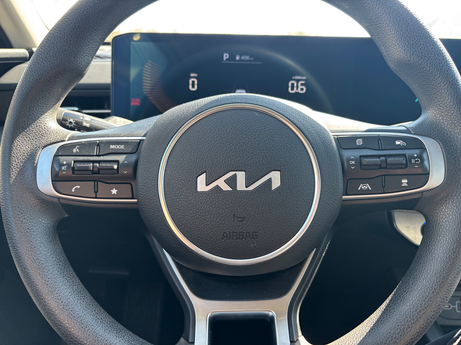 Thumbnail: 2025 Kia K5 - 5