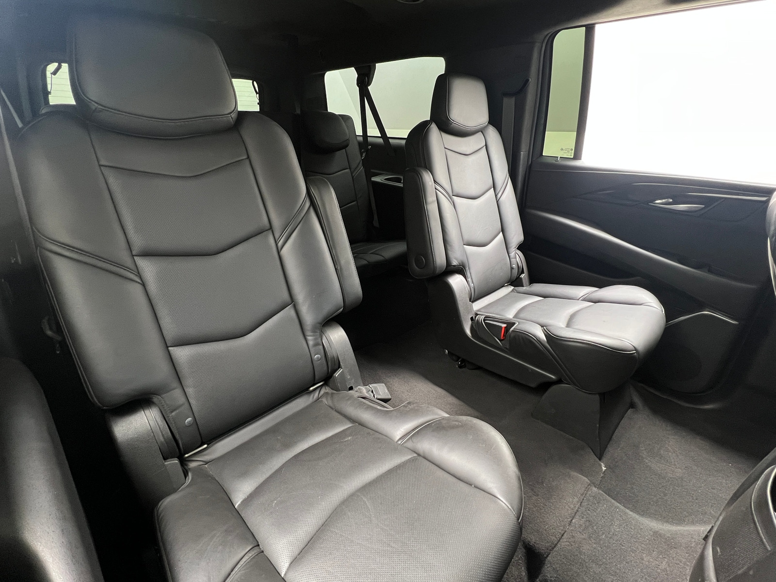 Thumbnail: 2018 Cadillac Escalade - 5