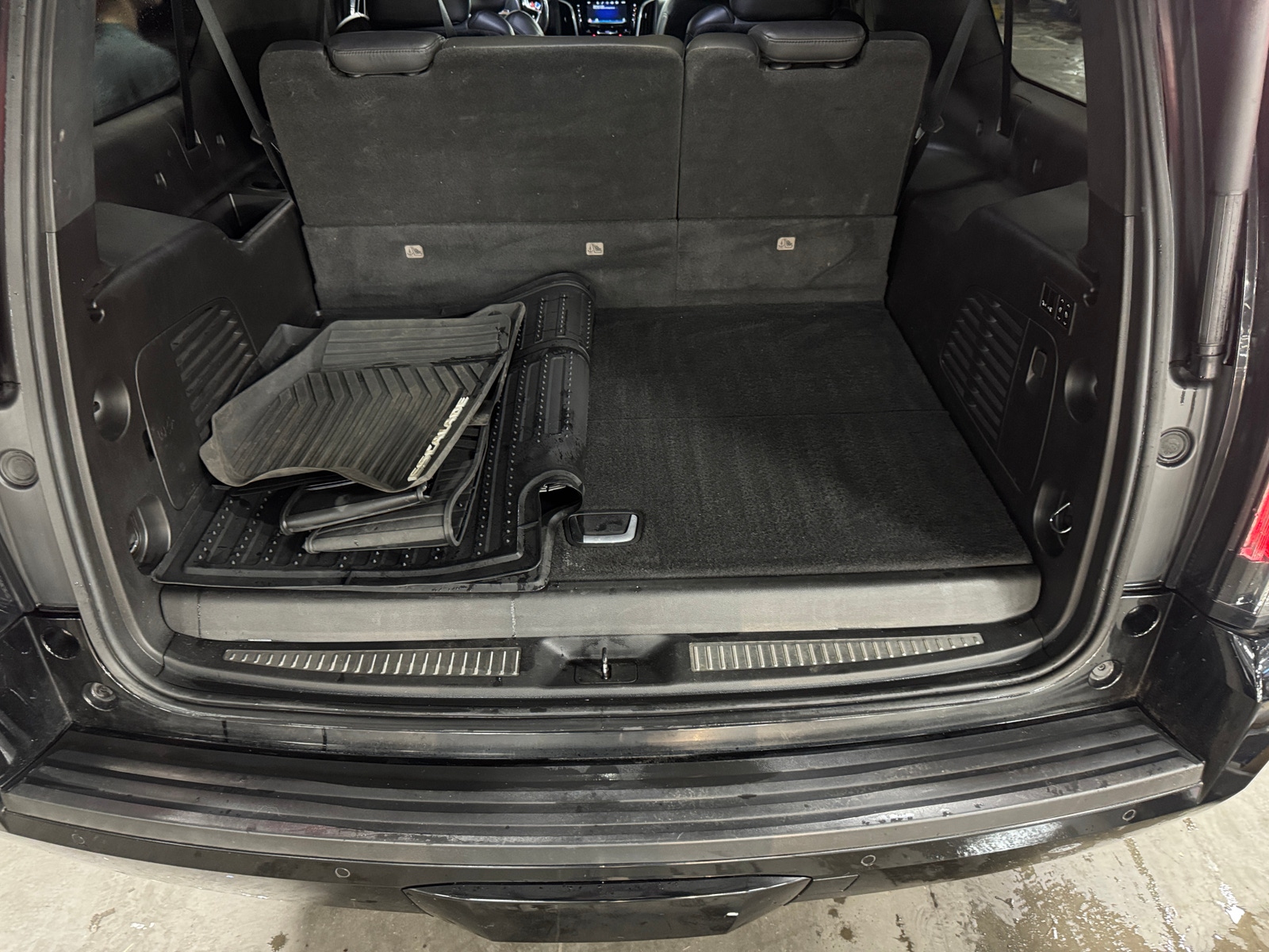 Thumbnail: 2018 Cadillac Escalade - 6