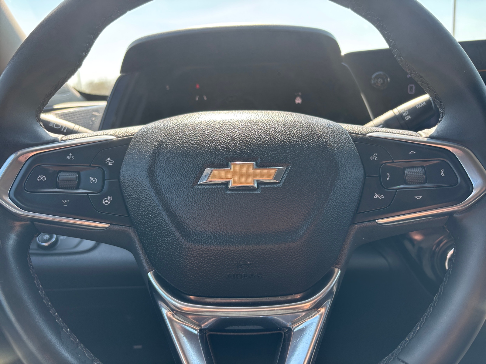 Thumbnail: 2025 Chevrolet Trax - 5