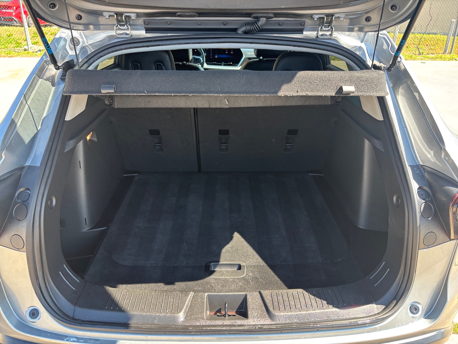 Thumbnail: 2025 Chevrolet Trax - 6