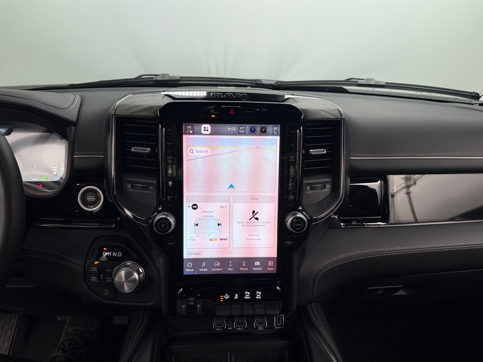 Thumbnail: 2025 RAM 1500 - 3