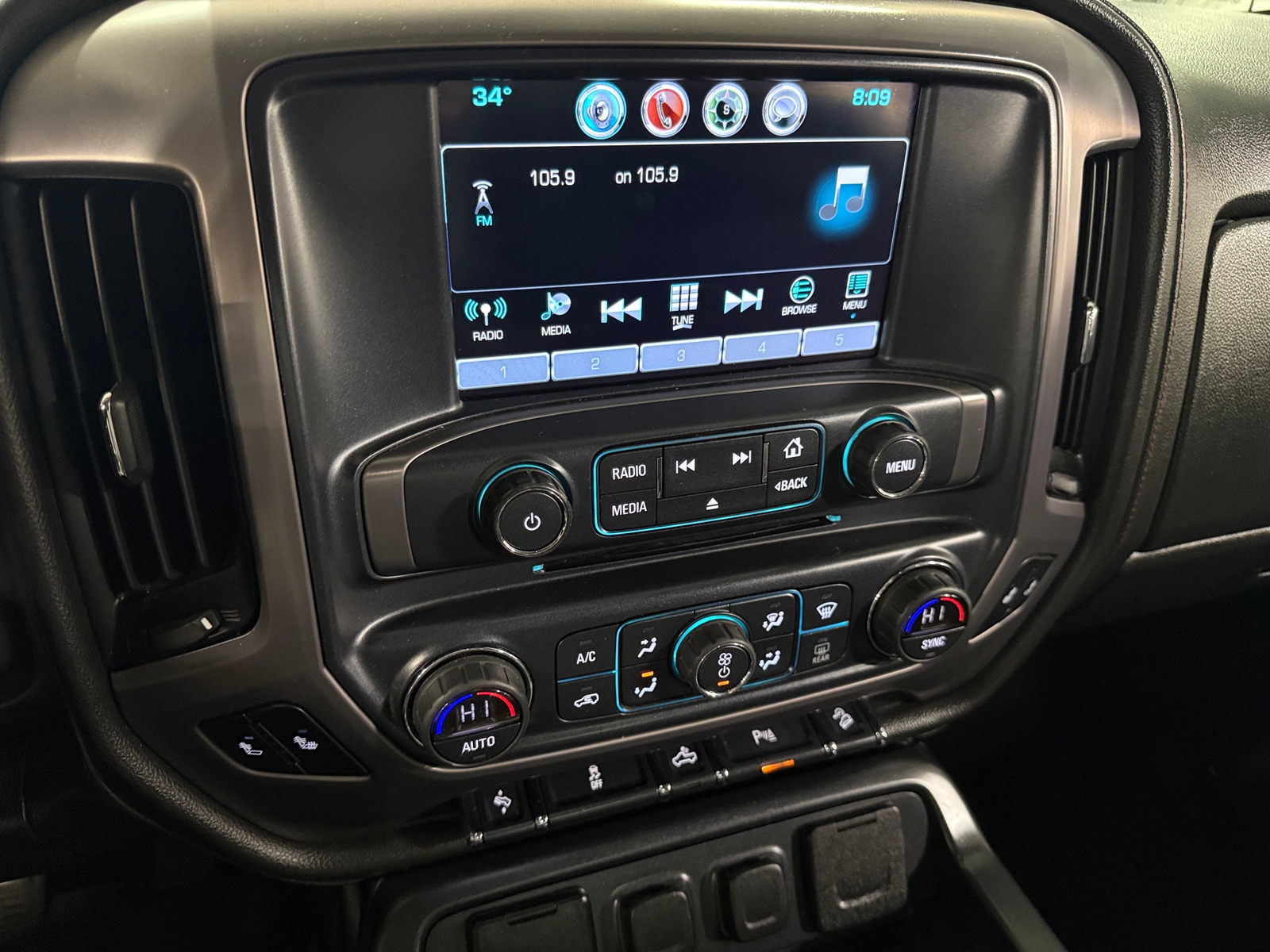 Thumbnail: 2018 GMC Sierra 2500 - 3