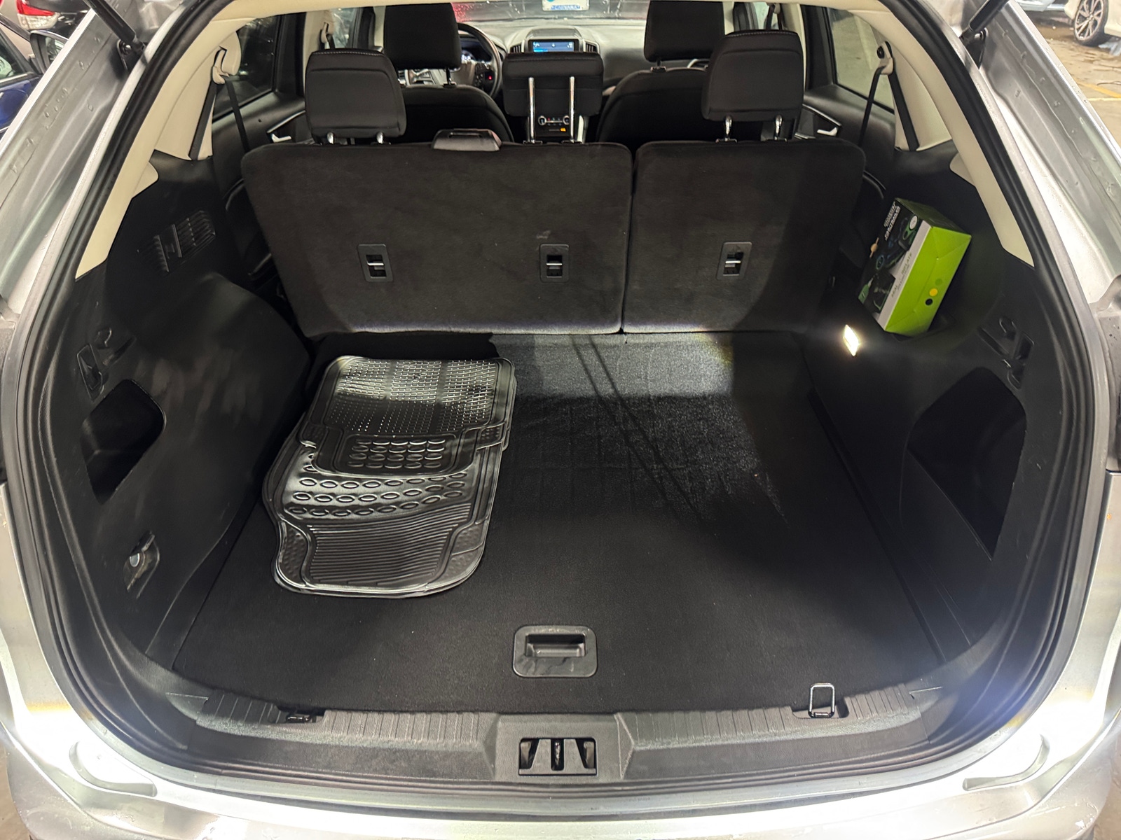 Thumbnail: 2023 Ford Edge - 7