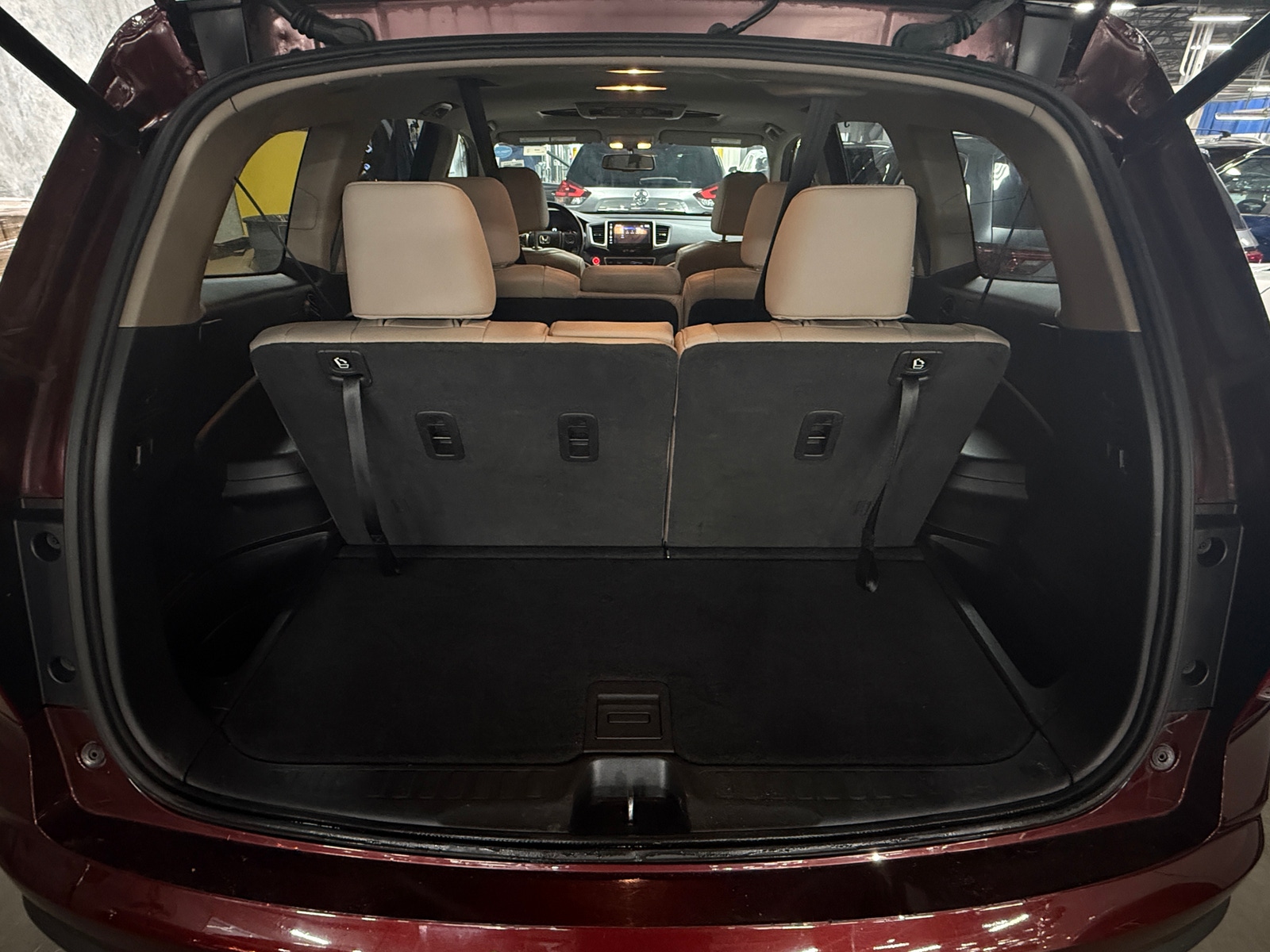 Thumbnail: 2018 Honda Pilot - 6