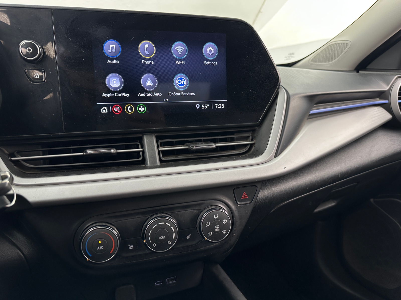 Thumbnail: 2024 Chevrolet Trax - 4