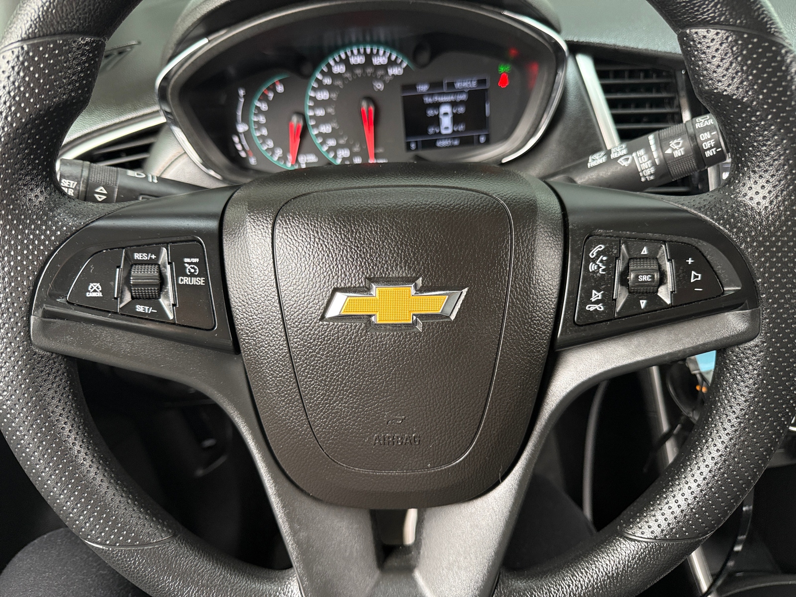 Thumbnail: 2021 Chevrolet Trax - 5