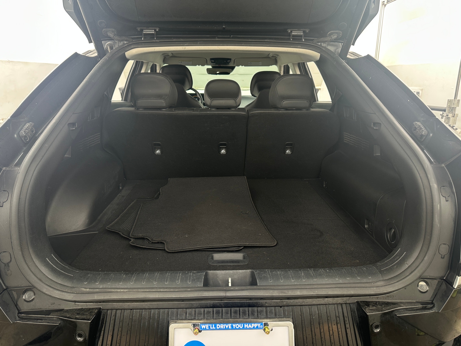 Thumbnail: 2024 Kia EV6 - 6