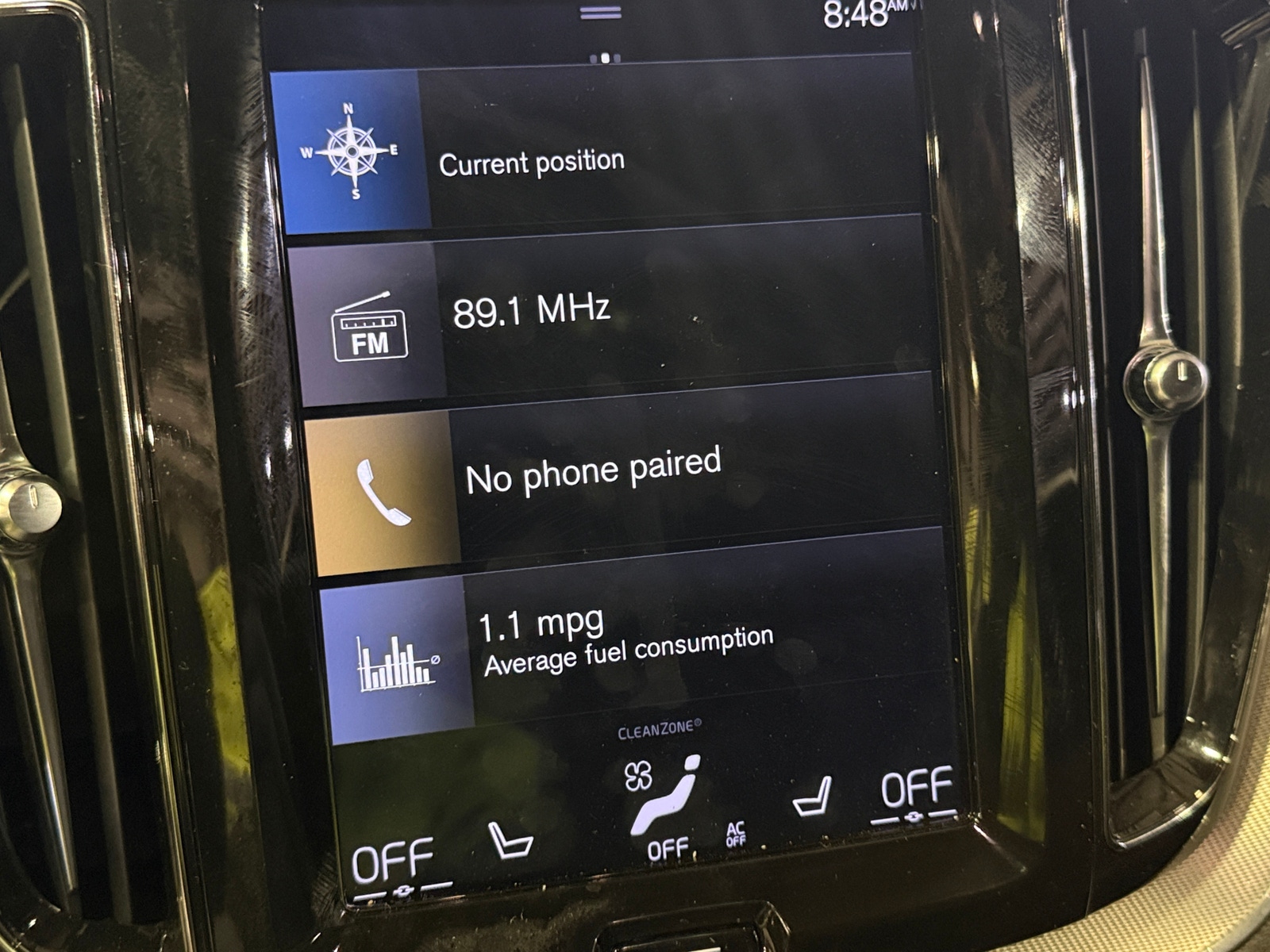 Thumbnail: 2019 Volvo XC60 - 3