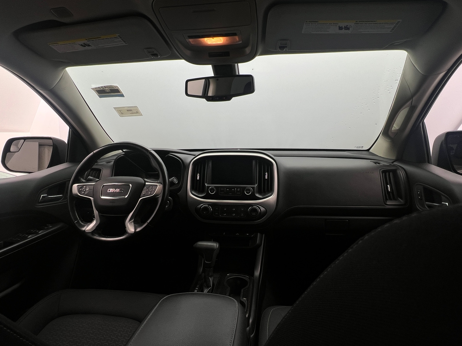 Thumbnail: 2017 GMC Canyon - 3