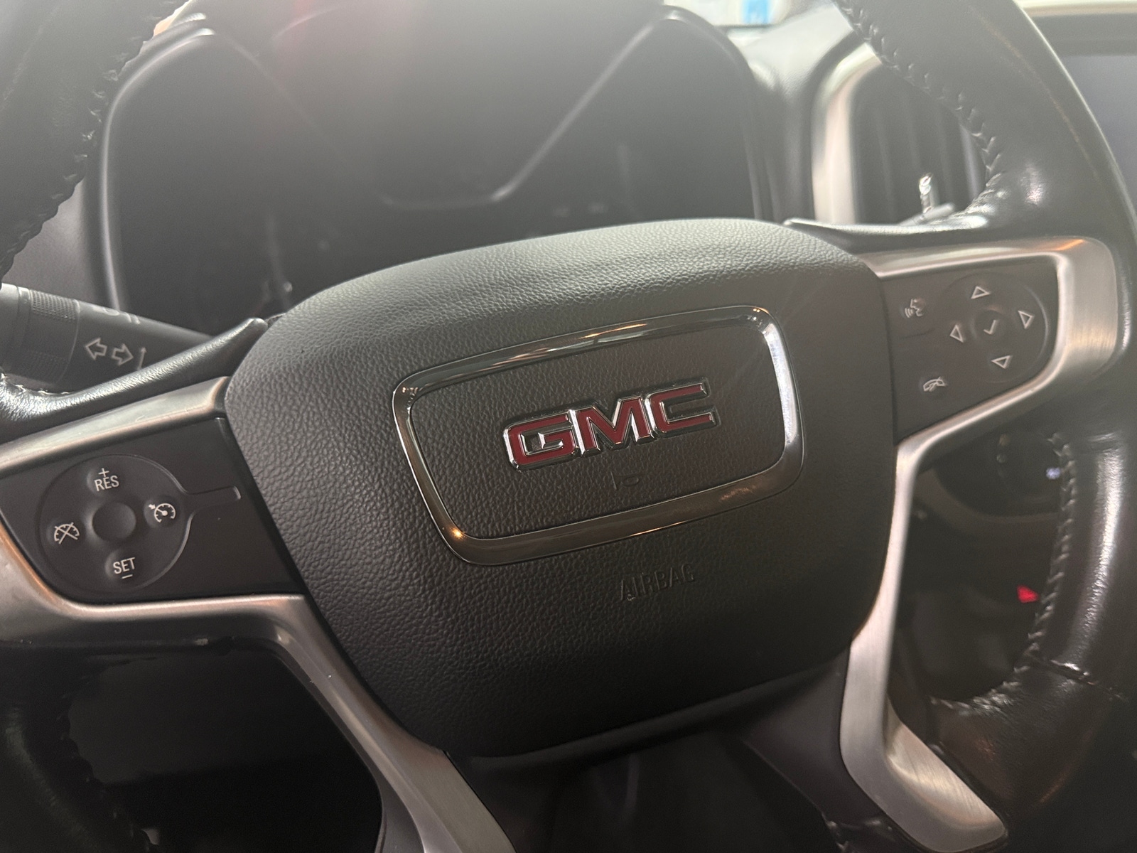 Thumbnail: 2017 GMC Canyon - 5