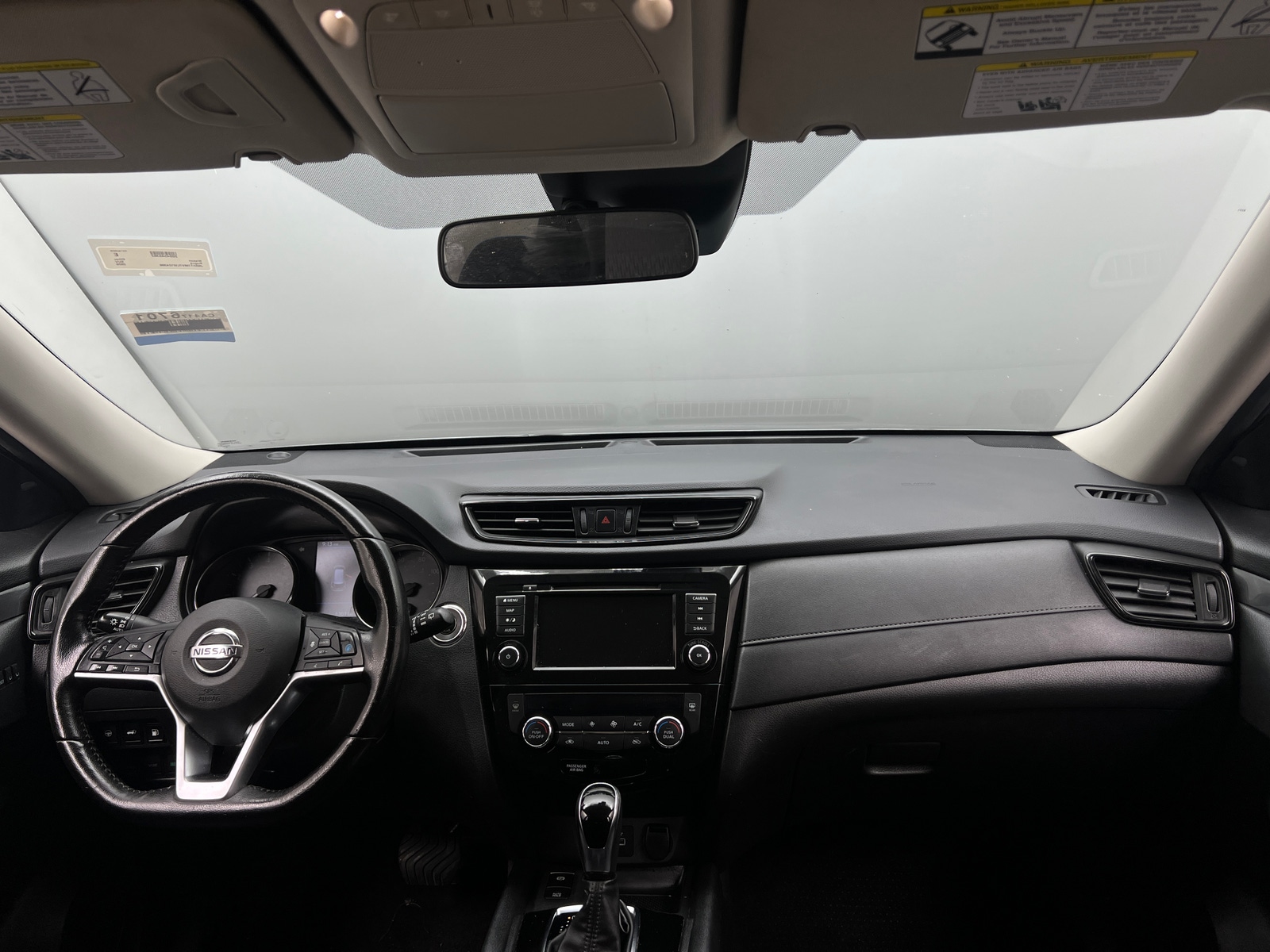 Thumbnail: 2020 Nissan Rogue - 3