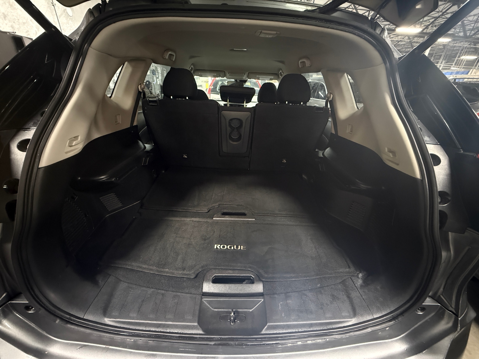 Thumbnail: 2020 Nissan Rogue - 7