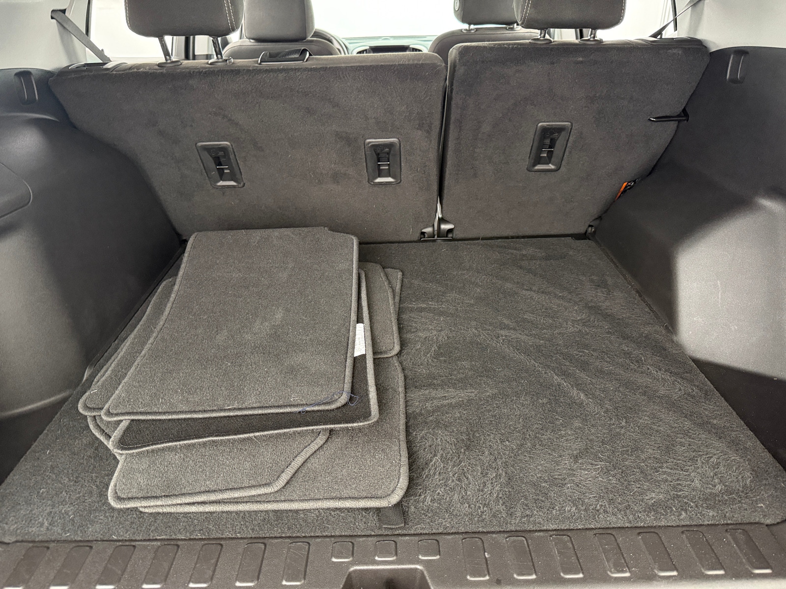 Thumbnail: 2024 GMC Terrain - 7