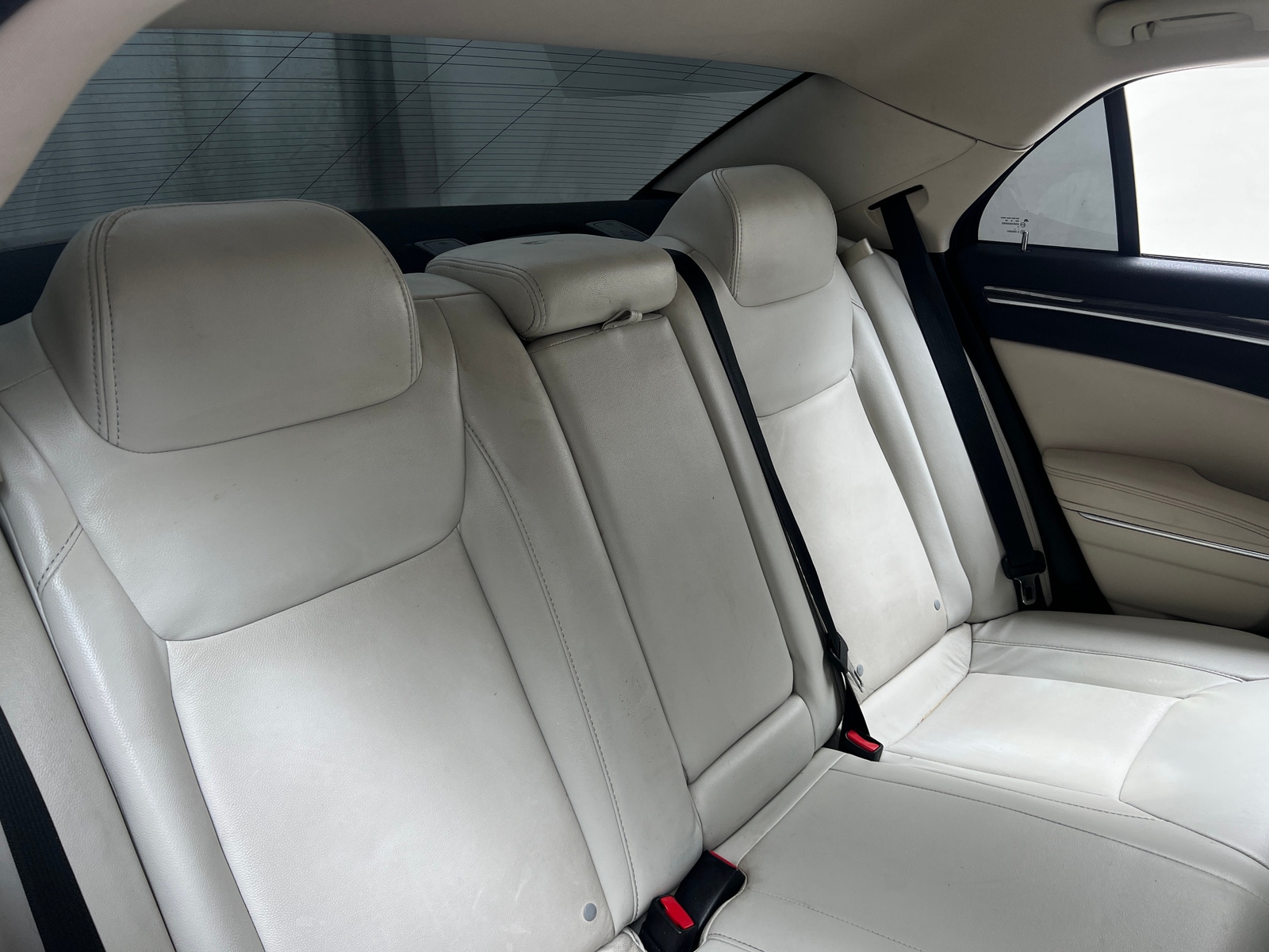 Thumbnail: 2018 Chrysler 300 - 6