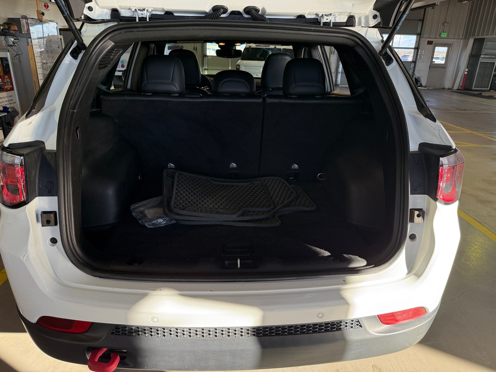 Thumbnail: 2025 Jeep Compass - 6