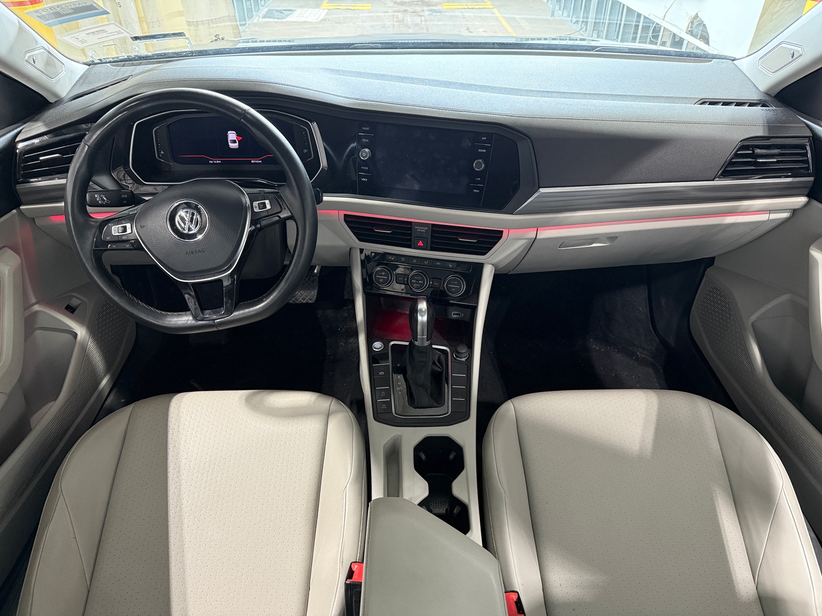 Thumbnail: 2019 Volkswagen Jetta - 2